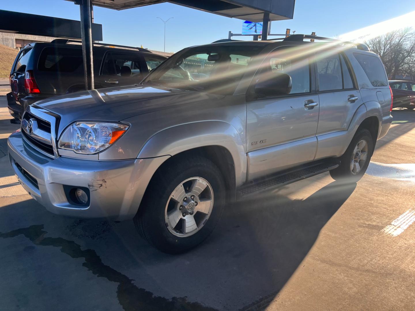 2007 GRAY Toyota 4Runner Sport Edition 2WD (JTEZU14R878) with an 4.0L V6 DOHC 24V engine, 5-Speed Automatic Overdrive transmission, located at 24375 E. Hwy 51, Broken Arrow, OK, 74014, (918) 592-3593, 36.156311, -95.992752 - Photo#0